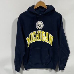 Vintage 1980s University of Michigan Michigan Navy Blue Michigan Pullover Hoodie